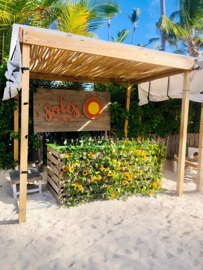 Sol Caribe Suites Deluxe Los Corales Beach And Pool ปุนตากานา ภายนอก รูปภาพ